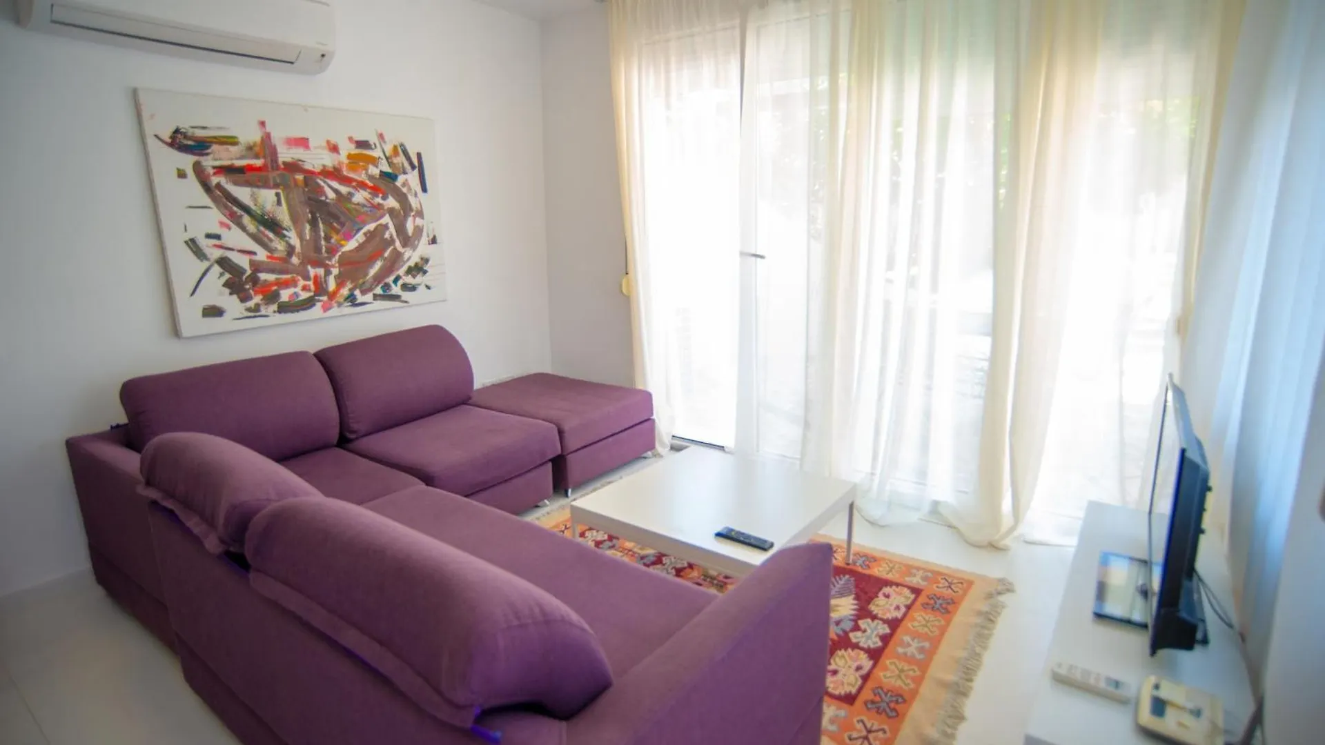 Bougainville Bay Apartments Sarandë